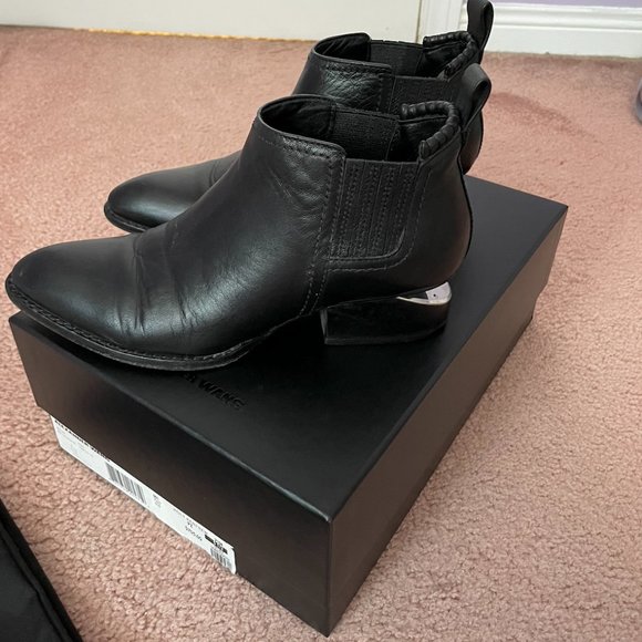Alexander Wang Black Kori Ankle Boots - Picture 4 of 8